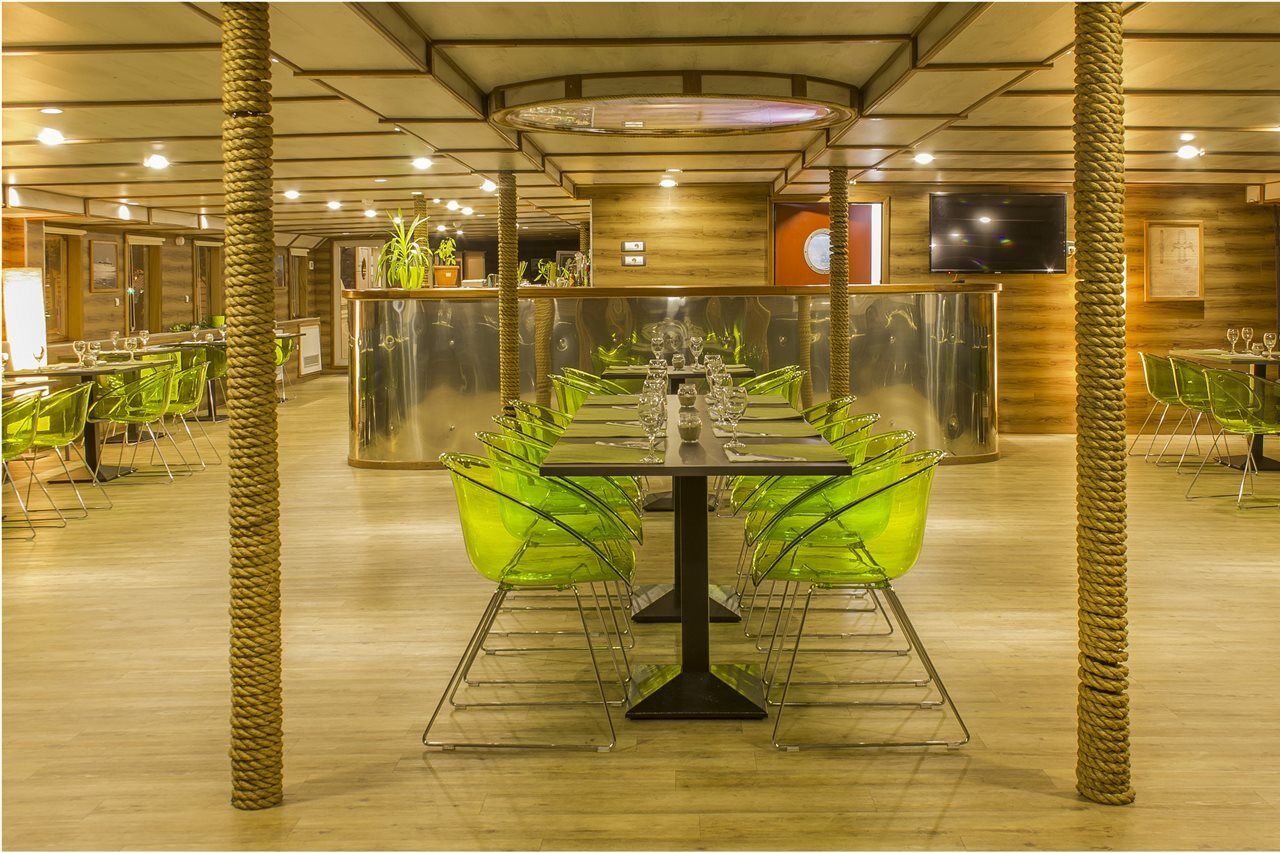 Hostel Marina