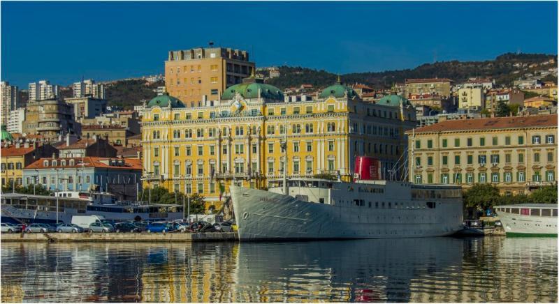 Marina Hostel